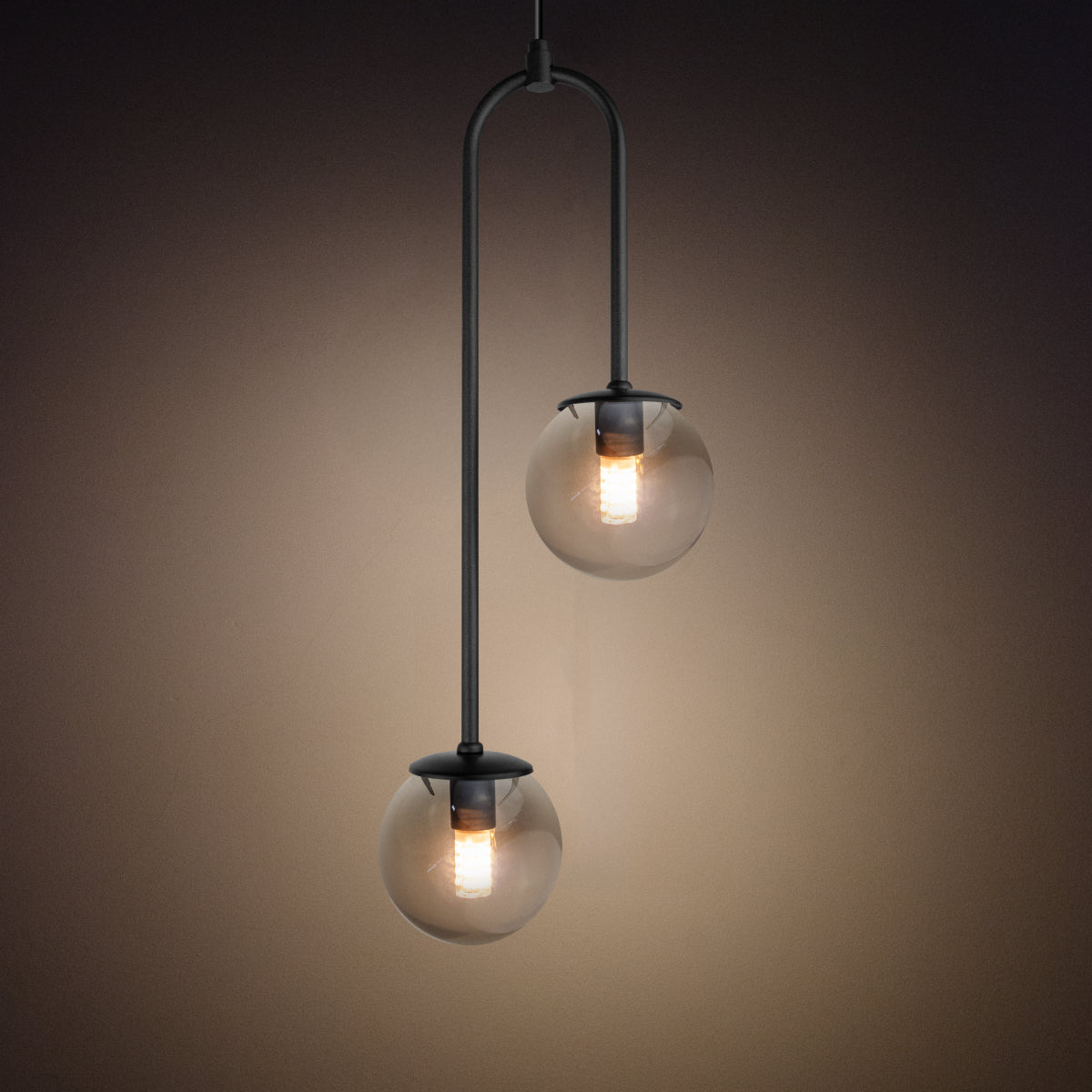 Luminária Pendente Canne Light Preto 2 Globos Fumê 10Cm