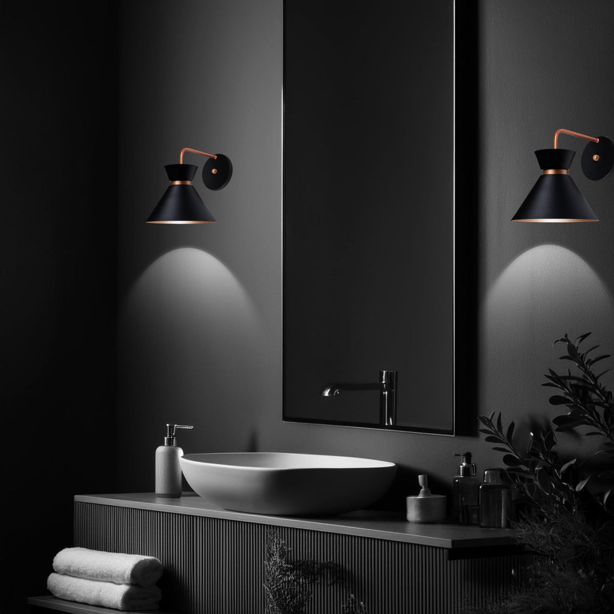 Arandela Parede Berlin 15cm Preto C/ Cobre