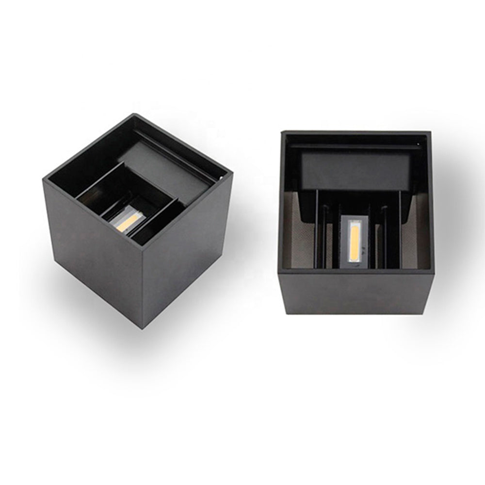 Arandela HUB Led 6W 3000K Duplo Facho Ajustáveis Bivolt Preta