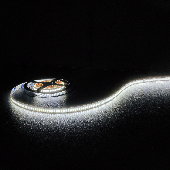 Fita Led Profissional Delis 12v 18w/m Ip20 5m 240LEDS/m 4000K Branco Neutro