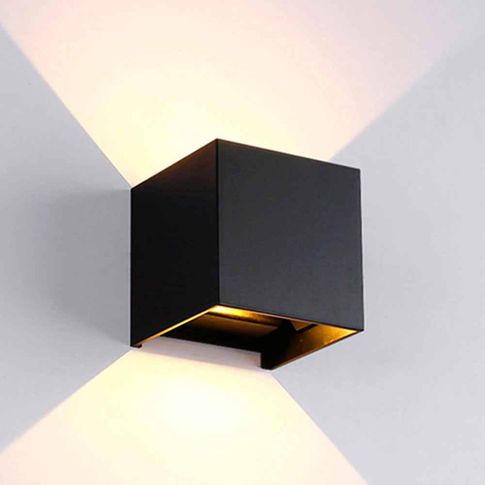 Arandela HUB Led 6W 3000K Duplo Facho Ajustáveis Bivolt Preta